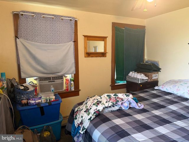 46 E MAIN ST, Walnut Bottom, PA 17266