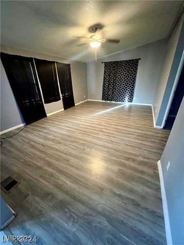 60 West Country Place Road, Pahrump, NV 89060