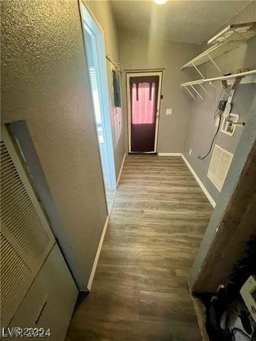 60 West Country Place Road, Pahrump, NV 89060