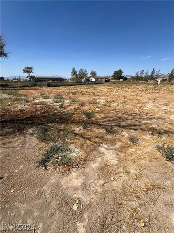 60 West Country Place Road, Pahrump, NV 89060