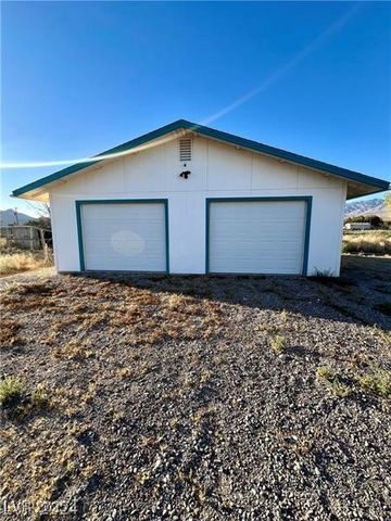 60 West Country Place Road, Pahrump, NV 89060