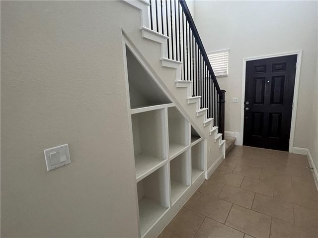 10602 W Turnbull LOOP 25, Austin, TX 78717