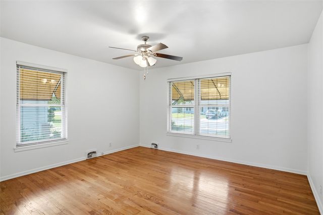 900 Emery Street, Denton, TX 76201