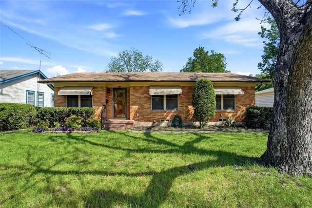 900 Emery Street, Denton, TX 76201