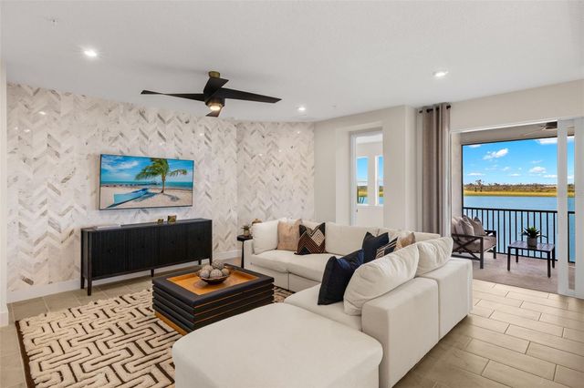 12834 JADE EMPRESS LOOP 202, Venice, FL 34293