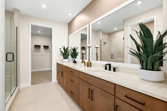 12834 JADE EMPRESS LOOP 202, Venice, FL 34293