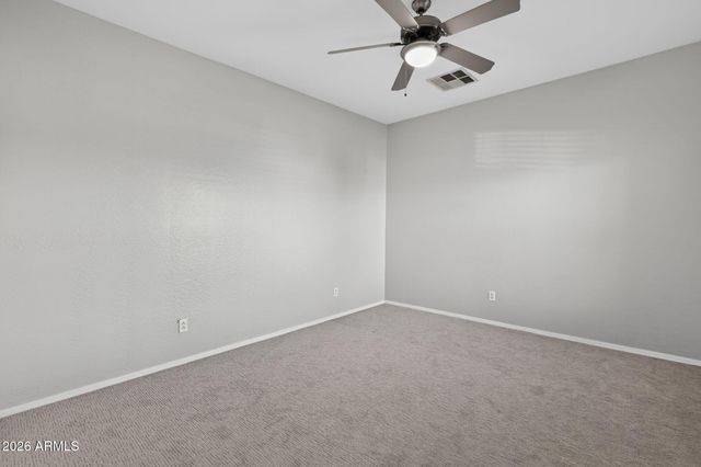 939 E SOURWOOD Drive, Gilbert, AZ 85298