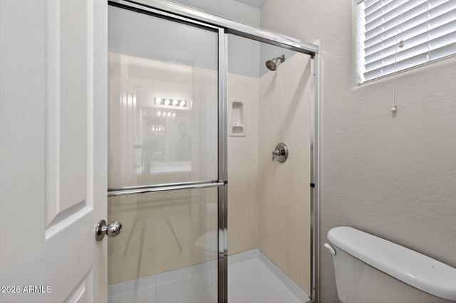 939 E SOURWOOD Drive, Gilbert, AZ 85298