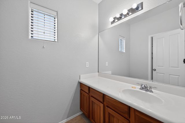 939 E SOURWOOD Drive, Gilbert, AZ 85298