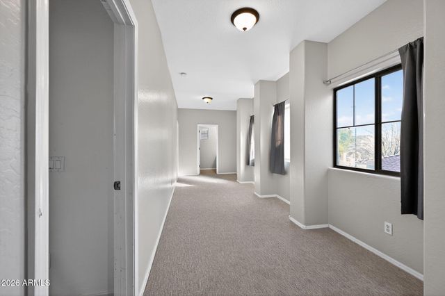 939 E SOURWOOD Drive, Gilbert, AZ 85298