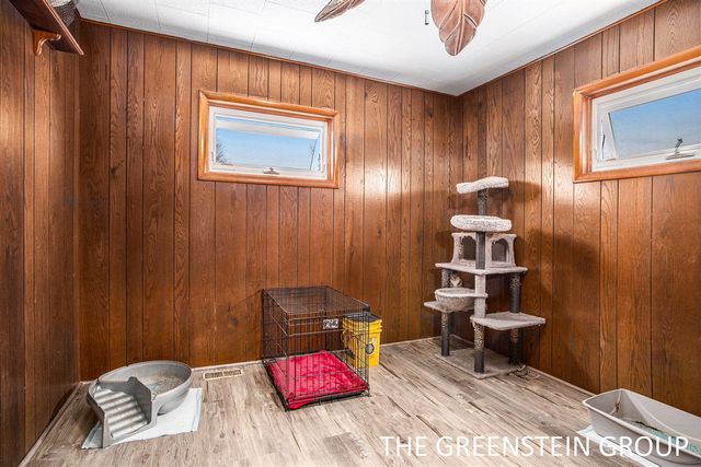 1950 E Dowling Road, Hastings, MI 49058