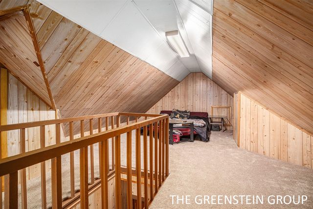 1950 E Dowling Road, Hastings, MI 49058