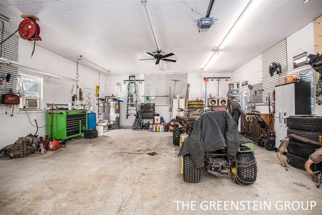 1950 E Dowling Road, Hastings, MI 49058