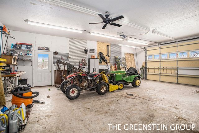 1950 E Dowling Road, Hastings, MI 49058