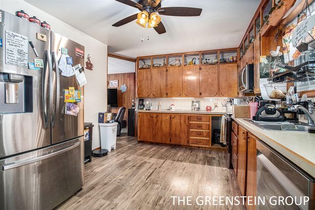 1950 E Dowling Road, Hastings, MI 49058