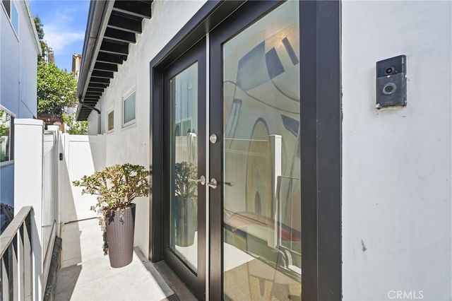1729 Axenty Way, Redondo Beach, CA 90278
