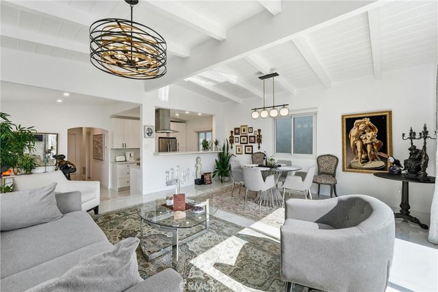 1729 Axenty Way, Redondo Beach, CA 90278