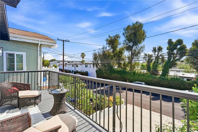 1729 Axenty Way, Redondo Beach, CA 90278