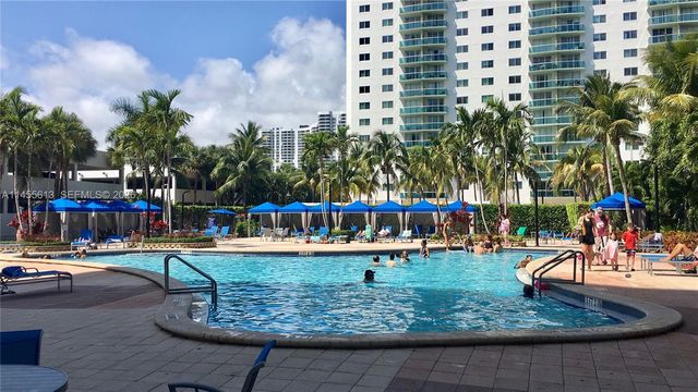 19370 Collins Avenue 119, Sunny Isles Beach, FL 33160