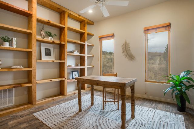13723 Apache Plume Place NE, Albuquerque, NM 87111