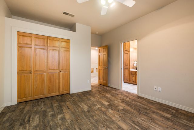 13723 Apache Plume Place NE, Albuquerque, NM 87111