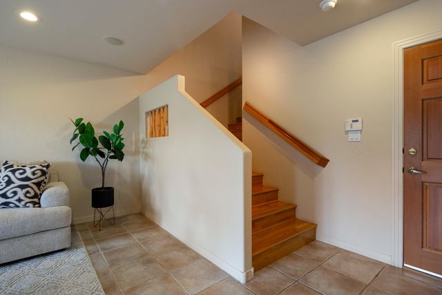 13723 Apache Plume Place NE, Albuquerque, NM 87111