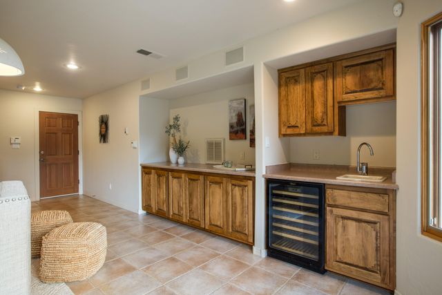 13723 Apache Plume Place NE, Albuquerque, NM 87111