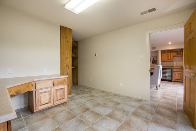 13723 Apache Plume Place NE, Albuquerque, NM 87111