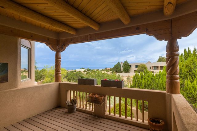 13723 Apache Plume Place NE, Albuquerque, NM 87111