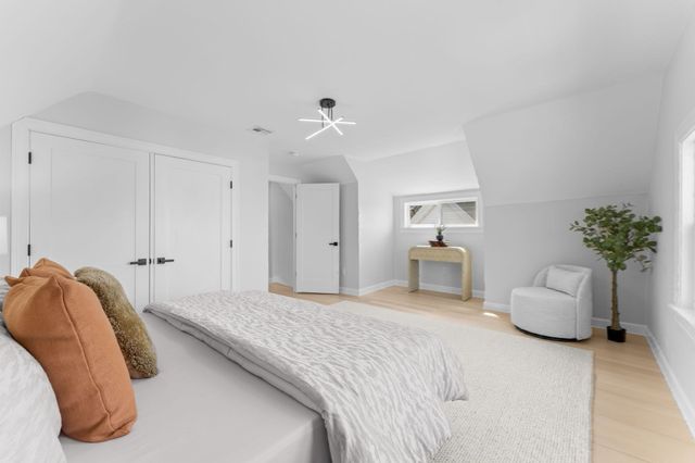446 Broadway 2, Somerville, MA 02145