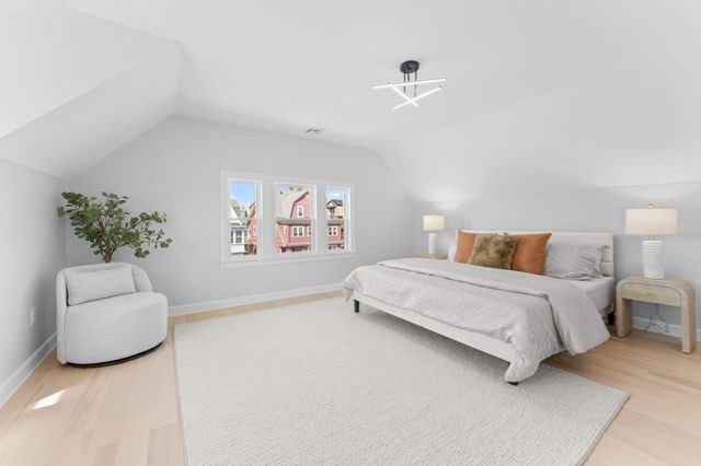 446 Broadway 2, Somerville, MA 02145