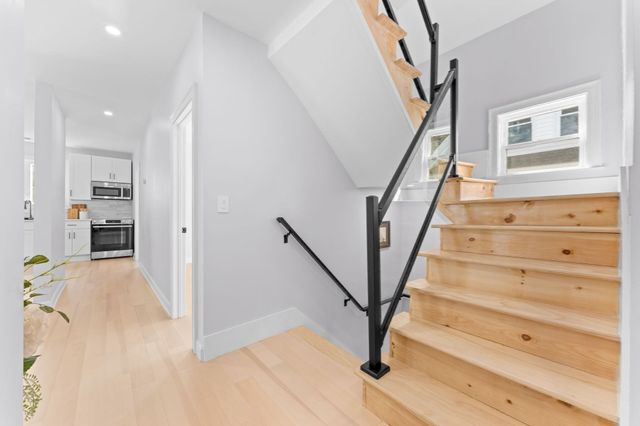446 Broadway 2, Somerville, MA 02145