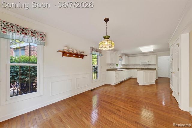18144 Cascade Drive, Northville, MI 48168