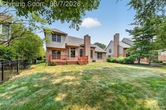 18144 Cascade Drive, Northville, MI 48168