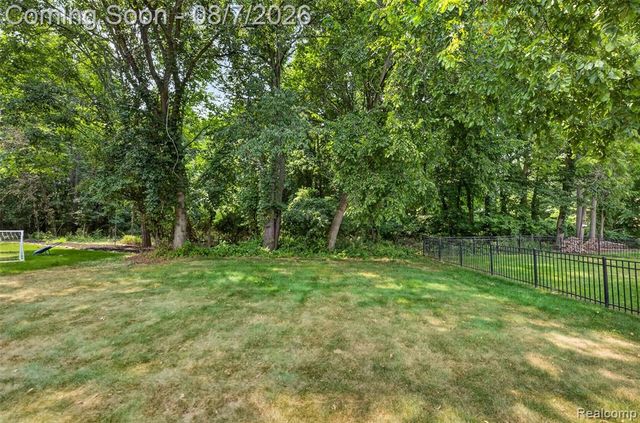 18144 Cascade Drive, Northville, MI 48168
