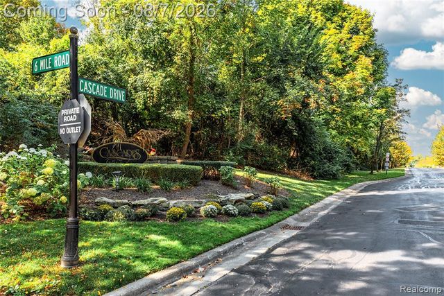 18144 Cascade Drive, Northville, MI 48168