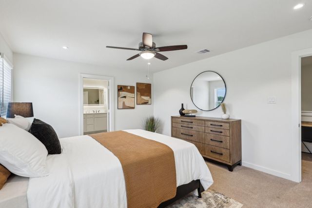 631 Canvas Ave, Fulshear, TX 77441