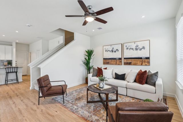 631 Canvas Ave, Fulshear, TX 77441