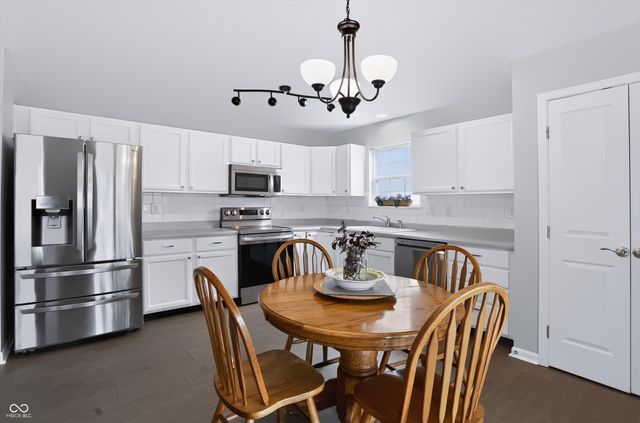 12747 Sovereign Lane, Fishers, IN 46038