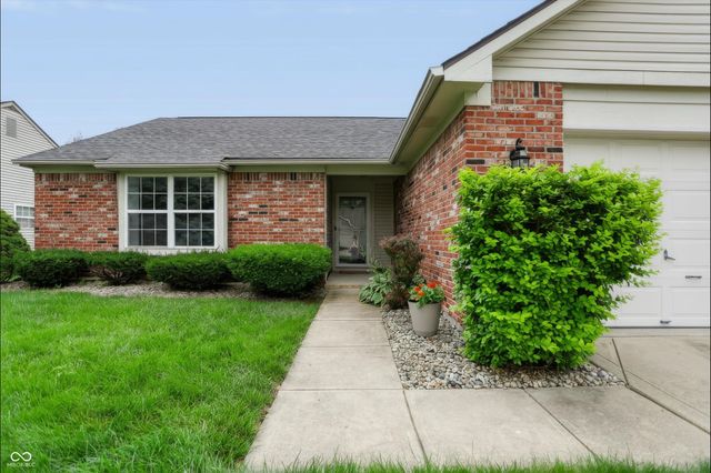 12747 Sovereign Lane, Fishers, IN 46038