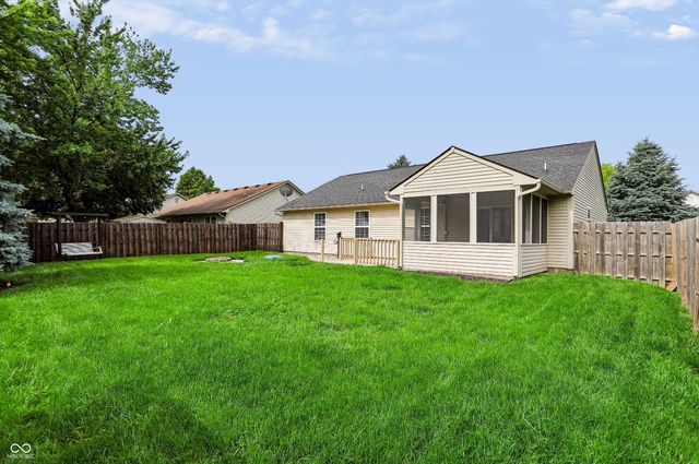 12747 Sovereign Lane, Fishers, IN 46038
