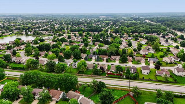 12747 Sovereign Lane, Fishers, IN 46038