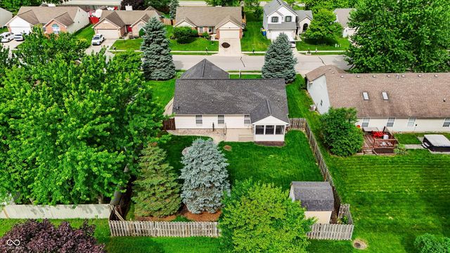 12747 Sovereign Lane, Fishers, IN 46038