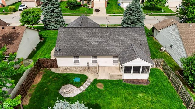 12747 Sovereign Lane, Fishers, IN 46038