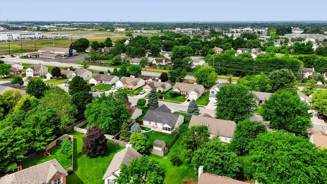 12747 Sovereign Lane, Fishers, IN 46038
