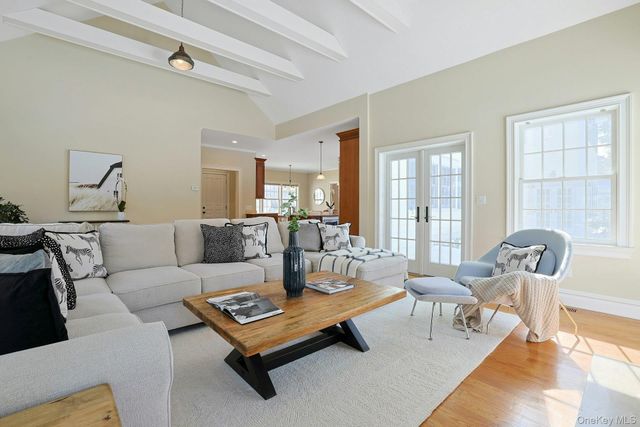 53 Harvest Drive, Scarsdale, NY 10583