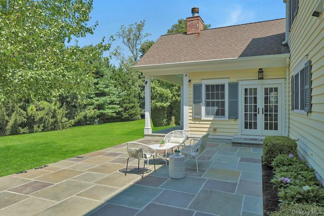 53 Harvest Drive, Scarsdale, NY 10583