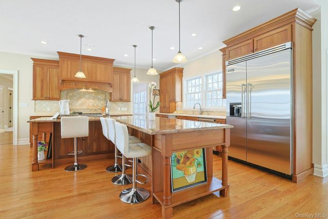 53 Harvest Drive, Scarsdale, NY 10583