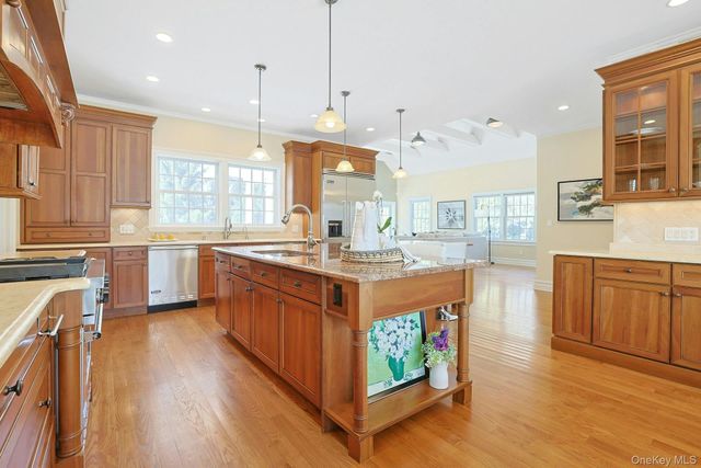 53 Harvest Drive, Scarsdale, NY 10583