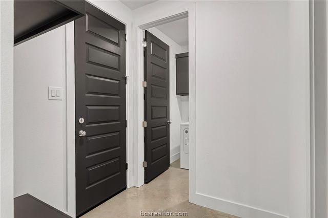 3009 Alpha Wolf Court, College Station, TX 77845